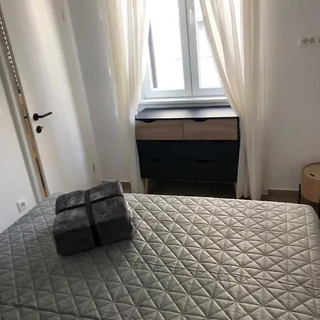 Apartment Mak With Free Parking Pula