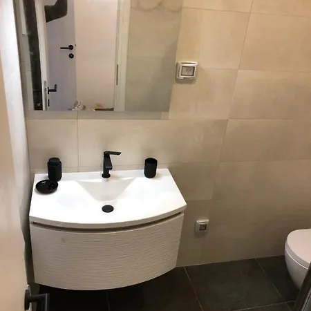 Mak With Free Parking Apartmán *