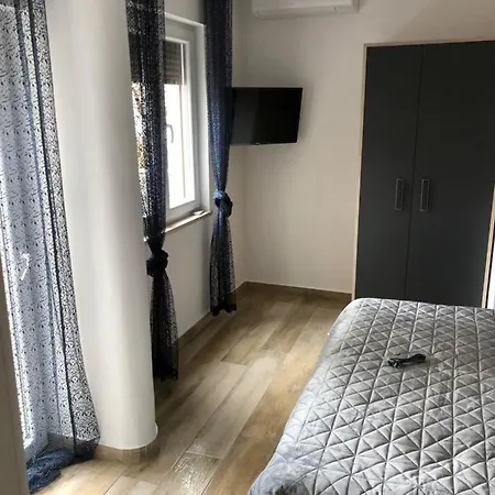 Apartment Mak With Free Parking